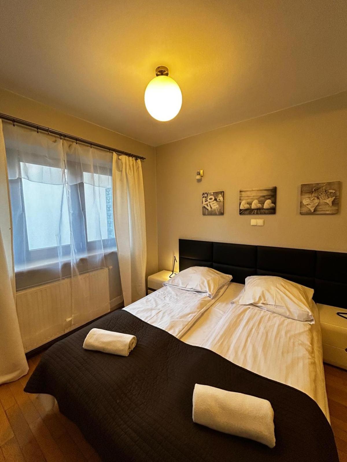Golden Apartments With Lift - Old Town Krakow Exterior photo